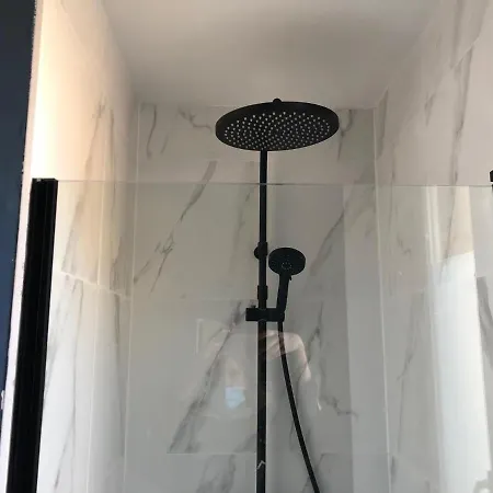 Le Spot, Spacieux A 30m De La 45m2 Apartman *